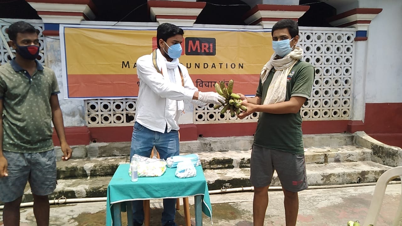 Bhandara — food distribution